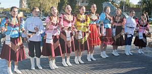 Образцово-фольклорный ансамбль «Жаворонок».