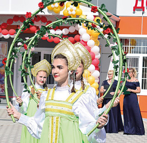 Танцевальный коллектив «Грация».