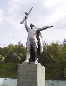 В ст. Грушевской.