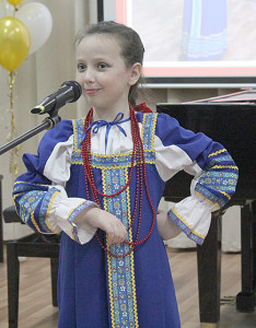 Русские народные песни в ДШИ п. Рассвет звучали с задором и озорством.
