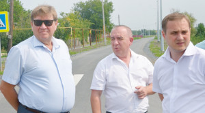 В.И. Борзенко, Е.В. Галицин, А.Г. Морозов в станице Старочеркасской.