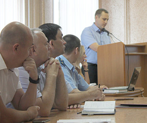 А.Г. Морозов представил анализ санитарного состояния территорий района.