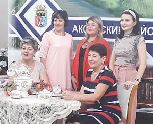 Династия Савкиных – Сморкаловых – Белоусовых – Шипиковых.