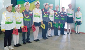 Юные инспектора движения.