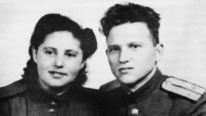 Николай и Клара Аникины в дни Победы. Берлин, 1945 г.